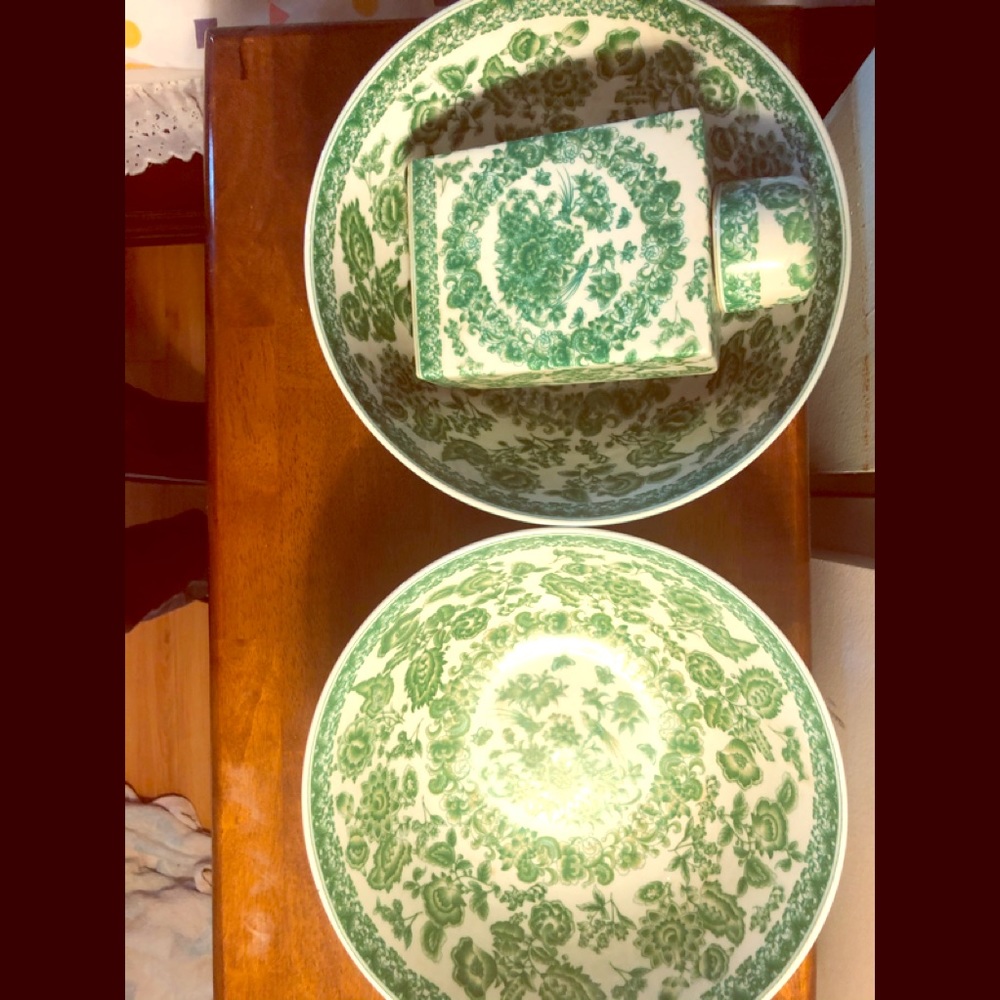Vintage asian bowls
